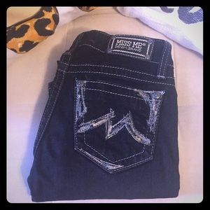 💥SALE 💥 Miss Me Skinny Black Denim